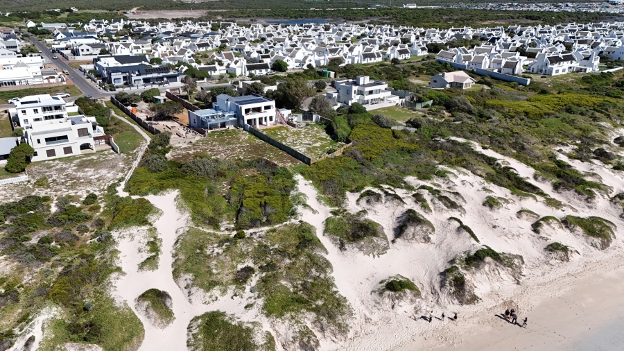 4 Bedroom Property for Sale in Struisbaai Western Cape